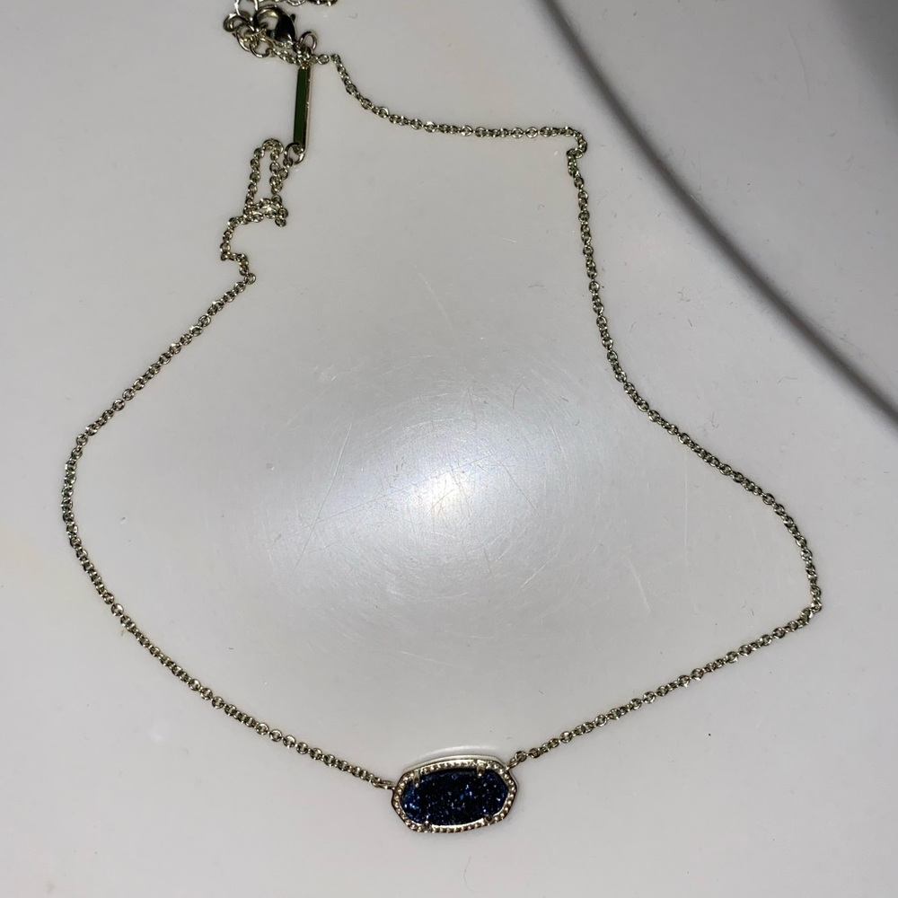 blue sparkle kendra scott necklace